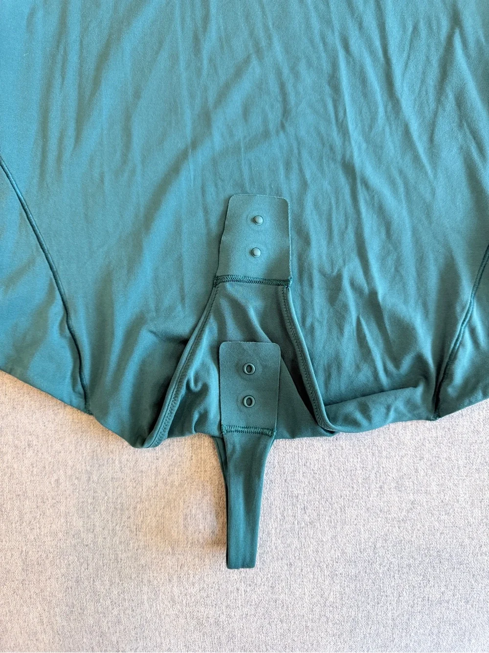 Lululemon Nulu Turtleneck Bodysuit Athleisure Storm Teal Green LW3HQLS Large - Picture 8 of 9